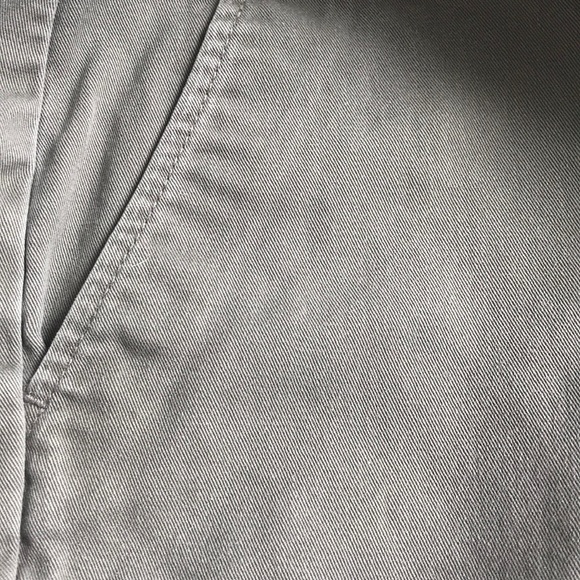 Short! - Picture 4 of 4